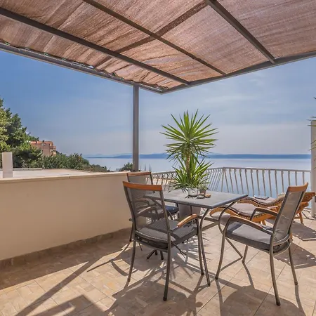 Apartments Podgora