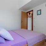 Apartments Podgora