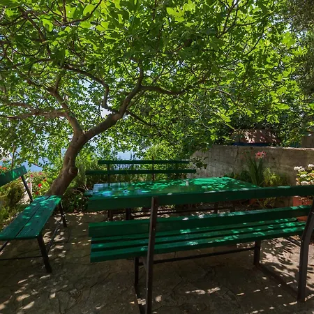 Apartments Podgora 公寓 伯德古拉