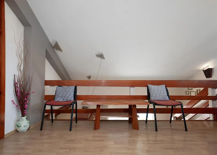Apartments Podgora شقة