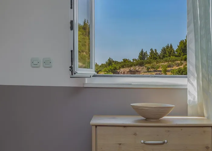 Apartments Podgora بودغورا